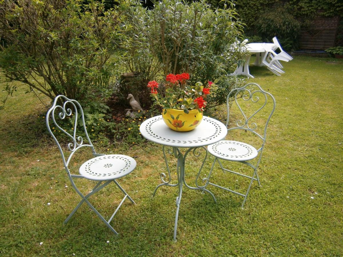 Aux Sources De L'Ancre Bed and Breakfast Miraumont Eksteriør billede